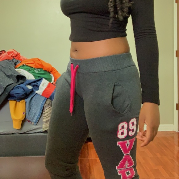 83 Varsity Sweatpants - Picture 1 of 5